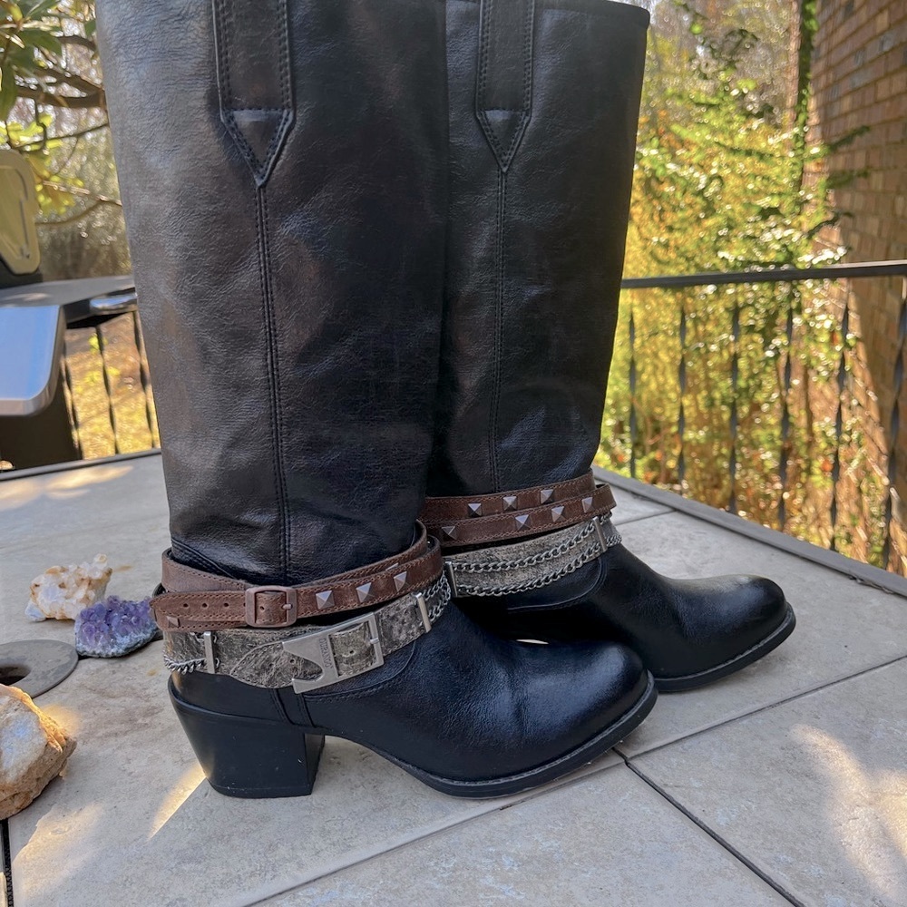 SOLD ♥️♥️♥️♥️♥️♥️♥️♥️Durango Philly black leather boots 8 boho